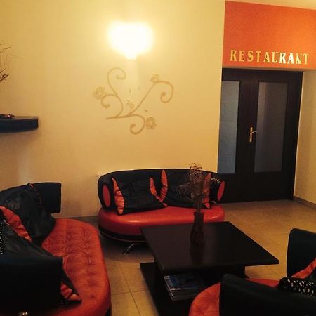 Hotel Fiama Otelu Rosu 외부 사진