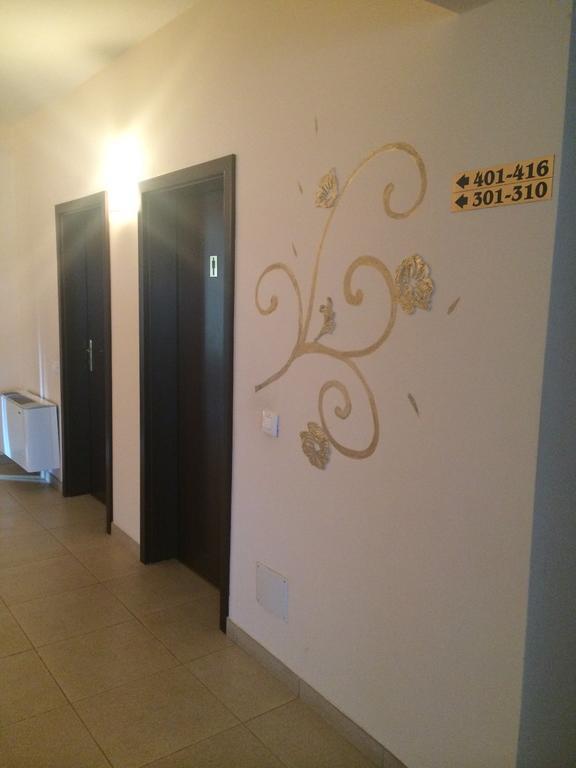 Hotel Fiama Otelu Rosu 외부 사진
